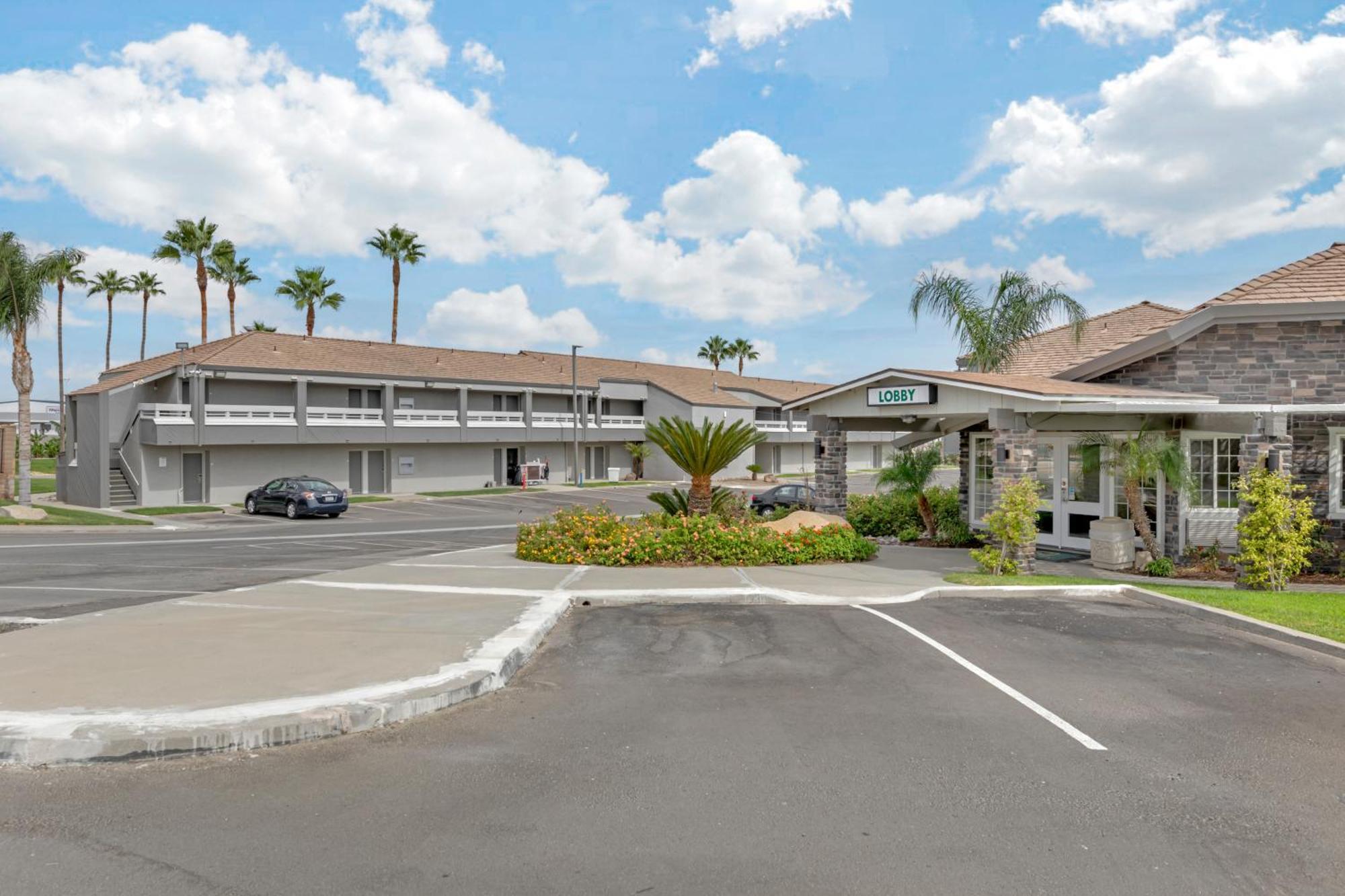 Quality Inn Kettleman City Near Hwy 41 מראה חיצוני תמונה