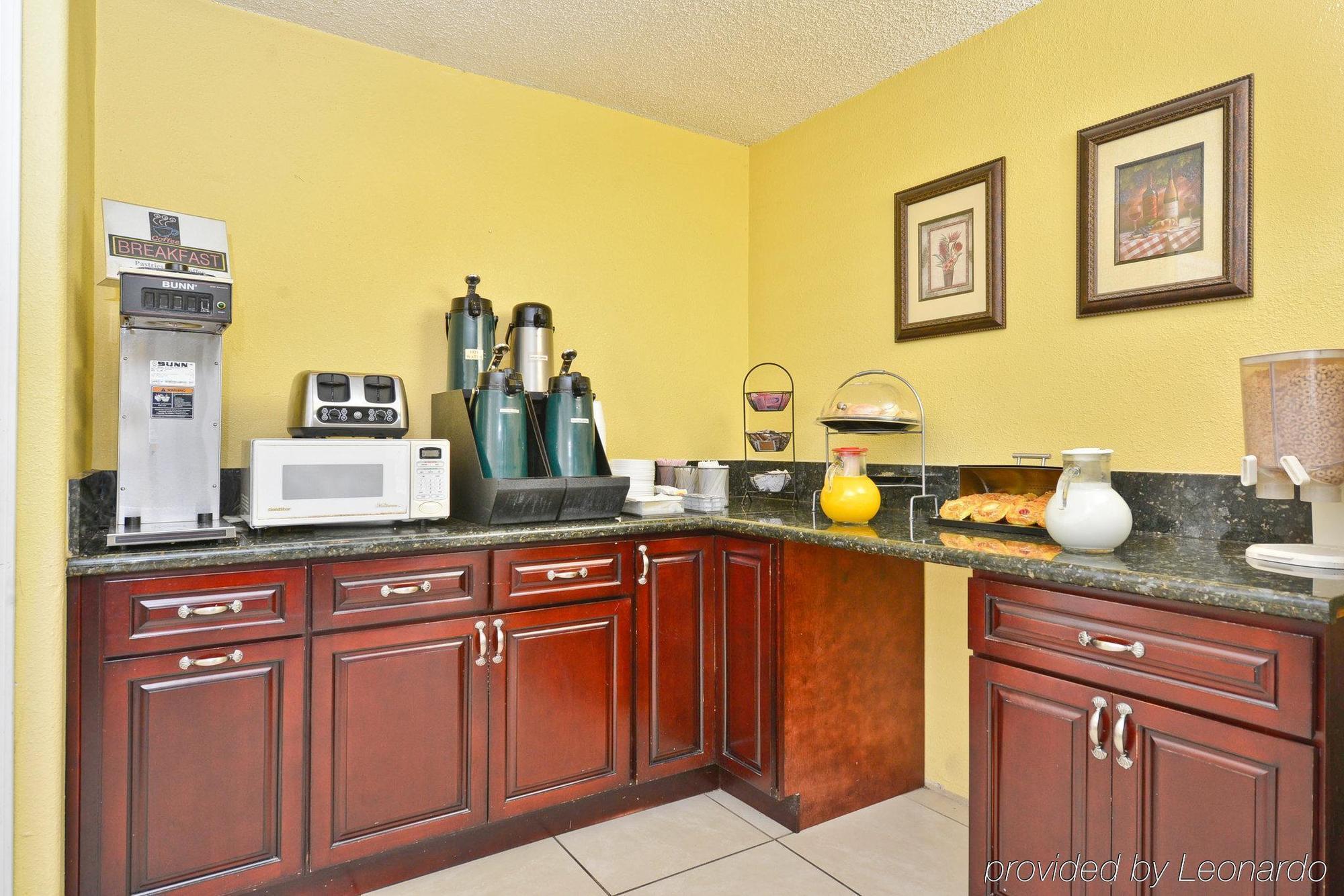 Quality Inn Kettleman City Near Hwy 41 מראה חיצוני תמונה