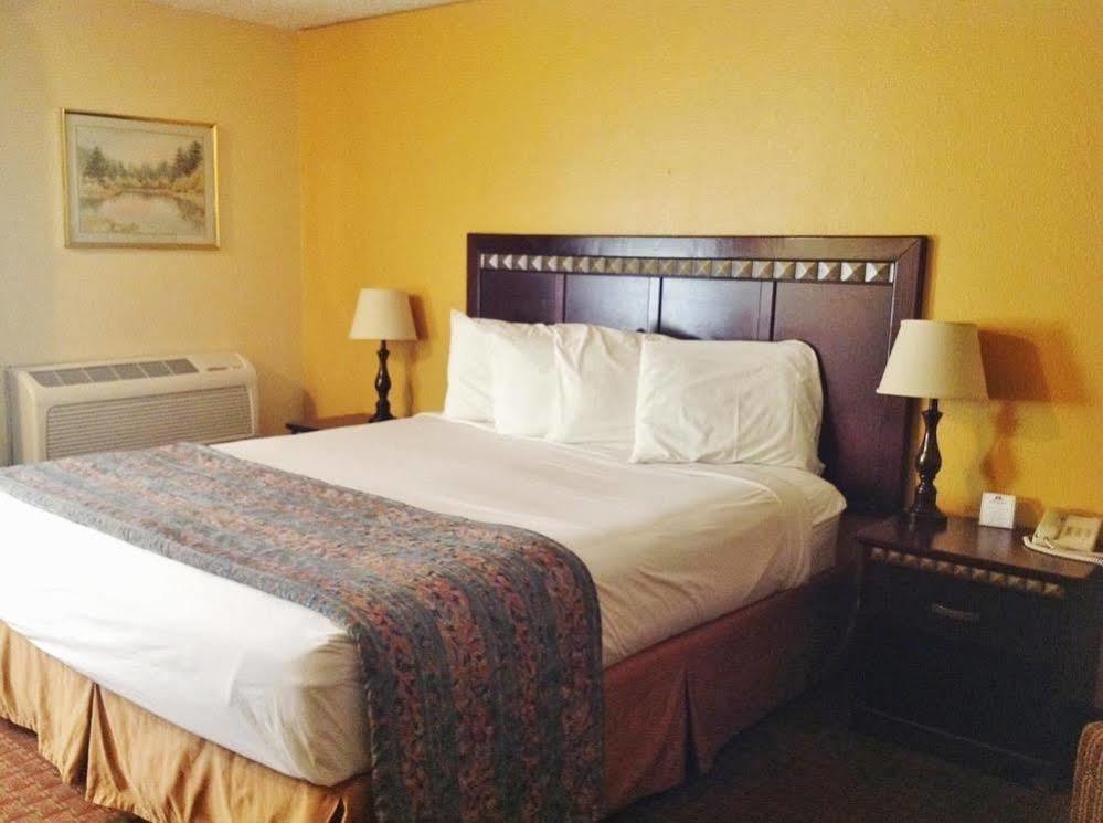 Quality Inn Kettleman City Near Hwy 41 מראה חיצוני תמונה